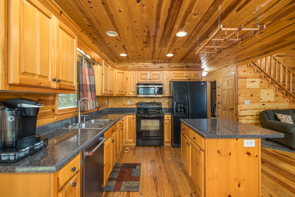617 Matrix Lane Ellijay, GA 30540 - Photo 13 of 66 Gallery Image 13