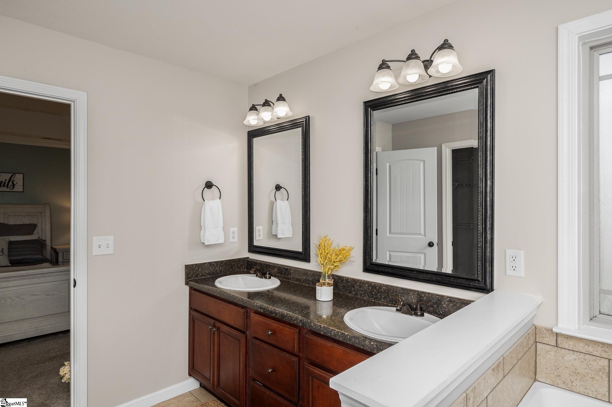 47 Jaden Court Greer, SC 29651 - Photo 16 of 34