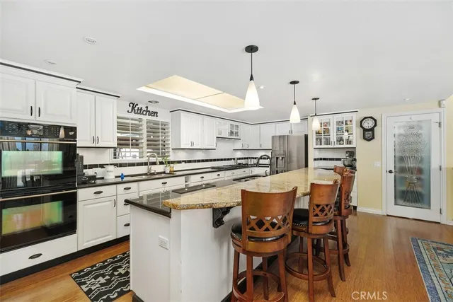 $999,999 | 300 Anderson Drive, Hemet, CA 92544