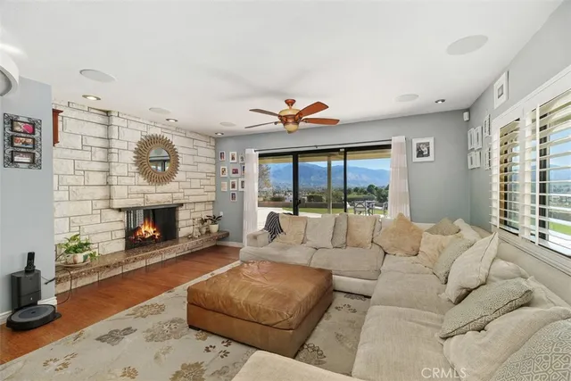 $999,999 | 300 Anderson Drive, Hemet, CA 92544