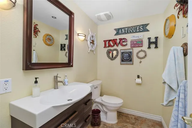 $999,999 | 300 Anderson Drive, Hemet, CA 92544