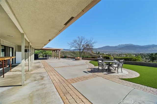 $999,999 | 300 Anderson Drive, Hemet, CA 92544
