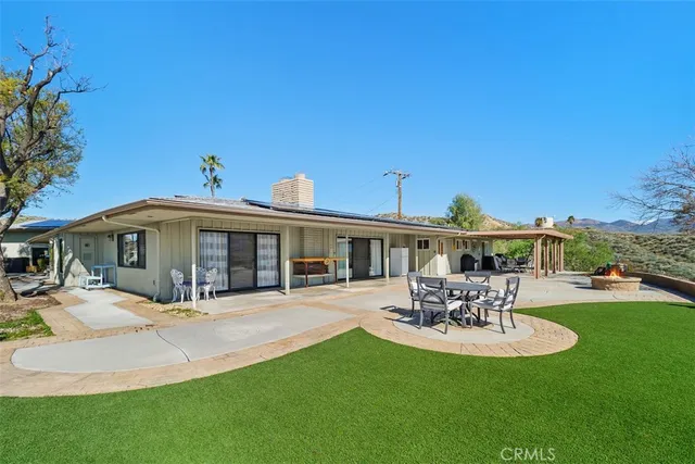 $999,999 | 300 Anderson Drive, Hemet, CA 92544