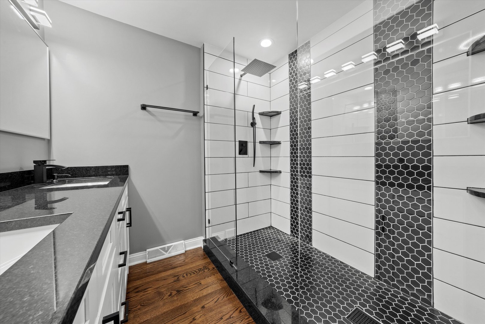 7114 West 64th Street Chicago, IL 60638 - Photo 18 of 43 a bathroom with a shower