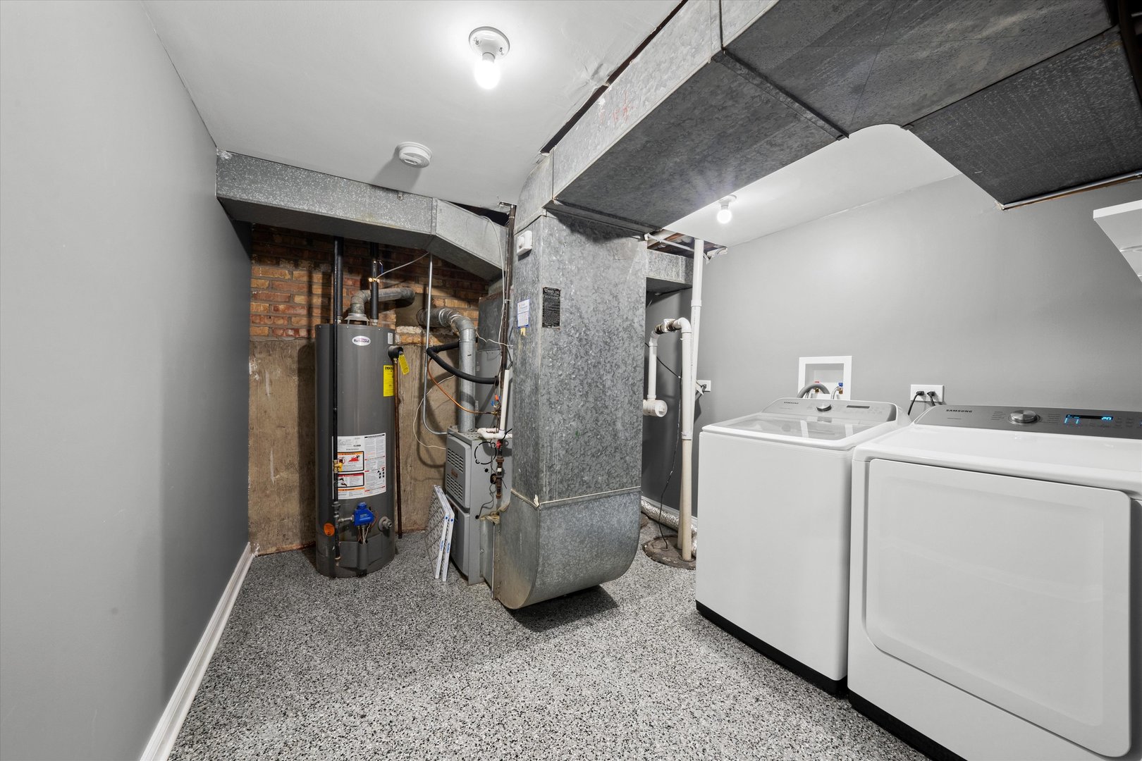 7114 West 64th Street Chicago, IL 60638 - Photo 37 of 43 a view of utility room