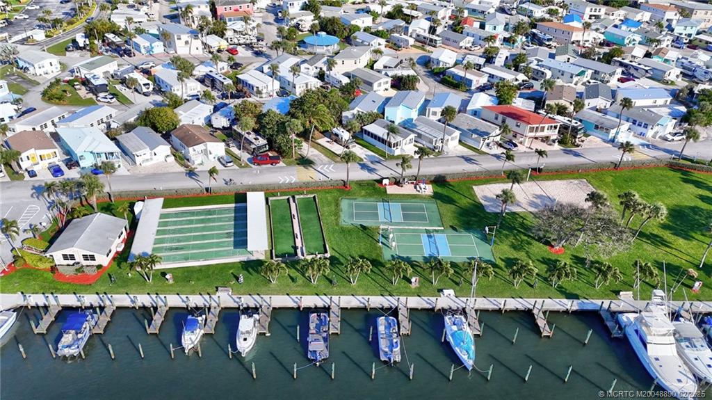 10701 South Ocean Drive, Unit 773 Jensen Beach, FL 34957 - Photo 10 of 13 an outdoor view