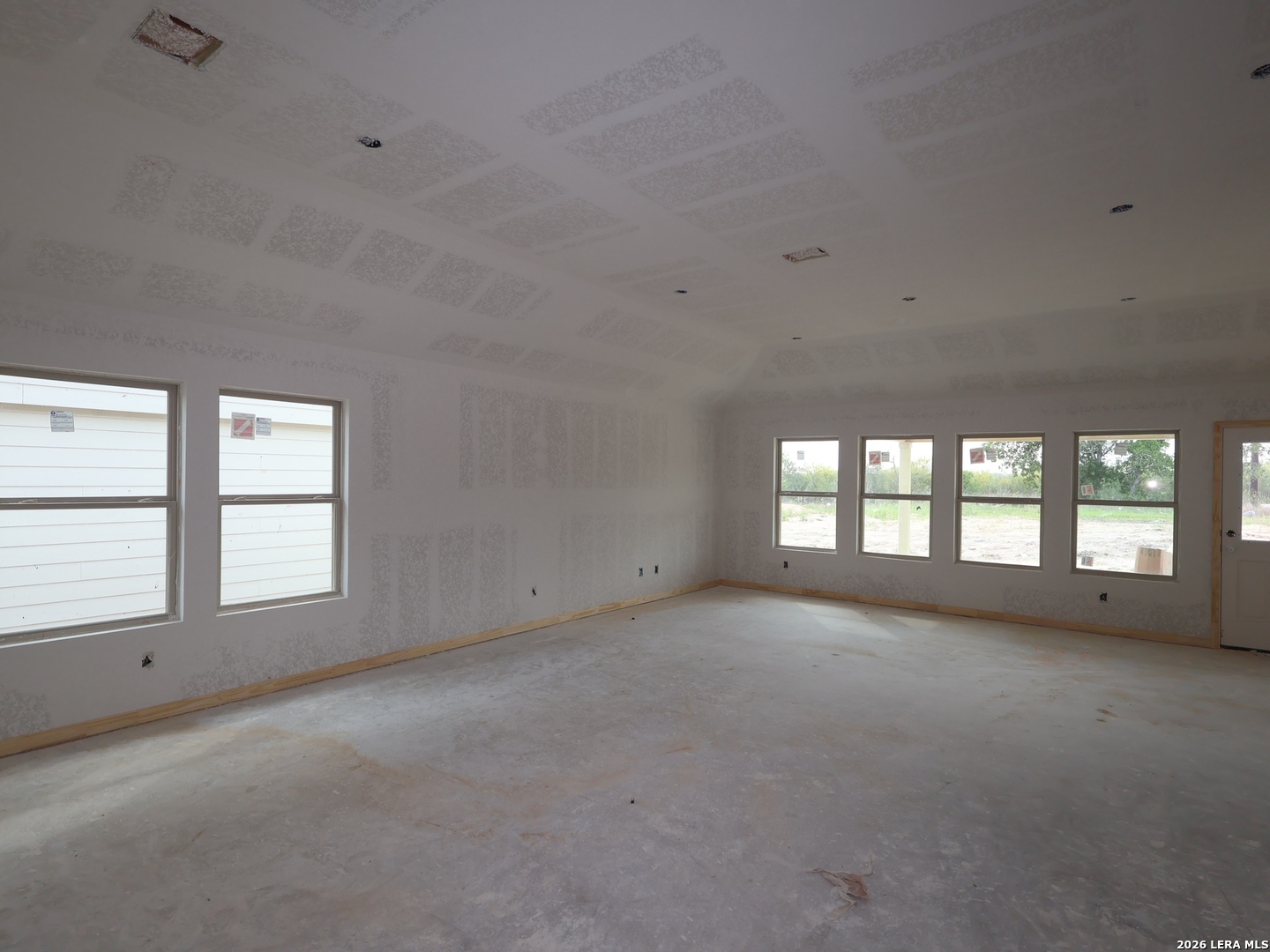 2911 Selhurst Street Converse, TX 78109 - Photo 20 of 30
