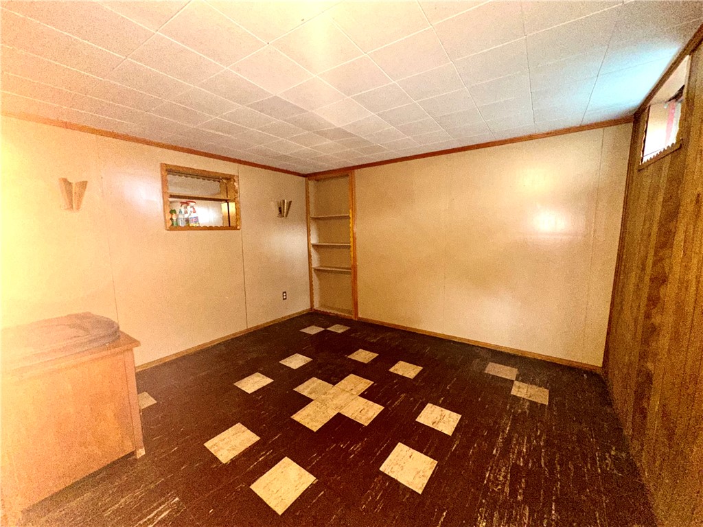 75 Kelly Street Lincoln, RI 02865 - Photo 31 of 36