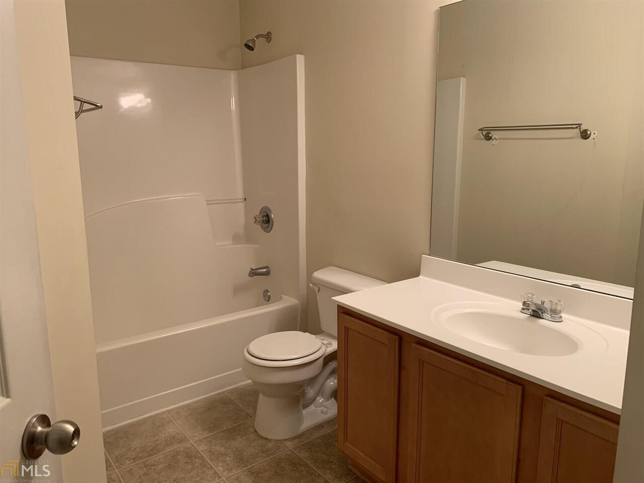 79 Covington Terrace Newnan, GA 30263 - Photo 11 of 24 2nd level Main Bath