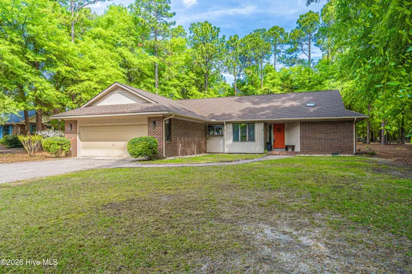 $415,000 | 340 Oakmont Circle, Pinehurst, NC 28374