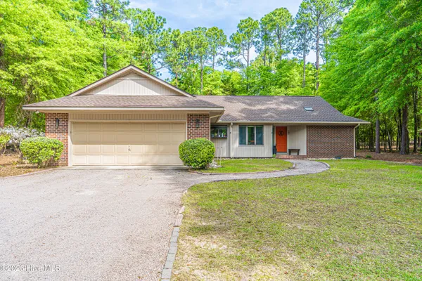 $415,000 | 340 Oakmont Circle, Pinehurst, NC 28374