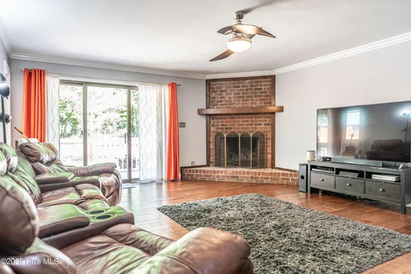 $415,000 | 340 Oakmont Circle, Pinehurst, NC 28374