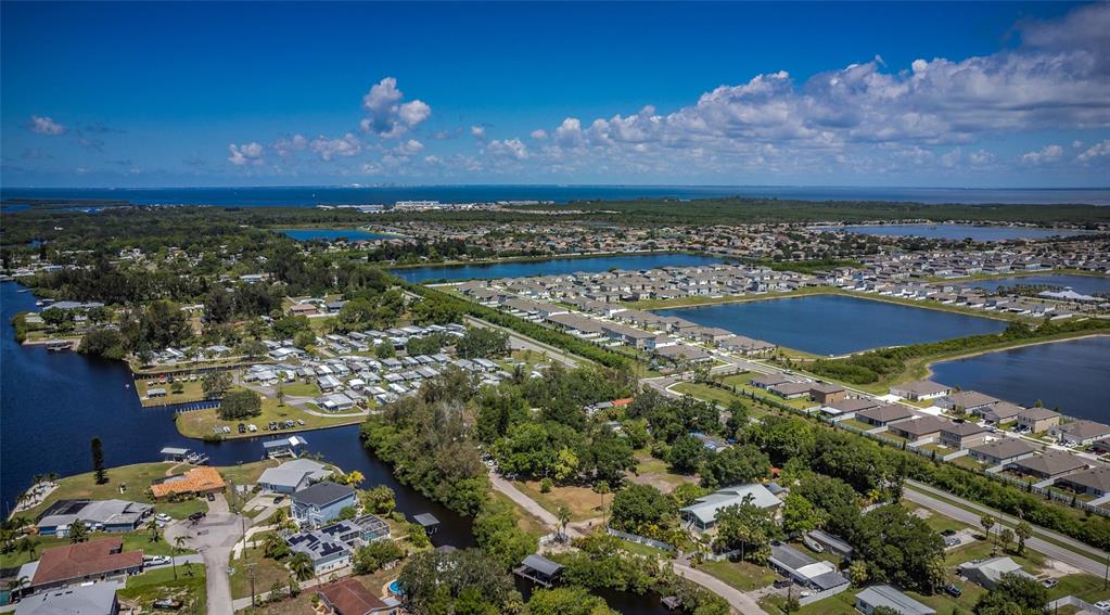 817 2nd Avenue Northwest Ruskin, FL 33570 - Photo 12 of 12 LOOKING NORTHWEST
