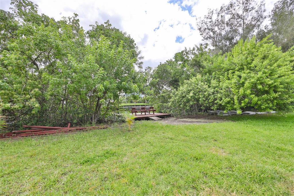817 2nd Avenue Northwest Ruskin, FL 33570 - Photo 4 of 12 Dock