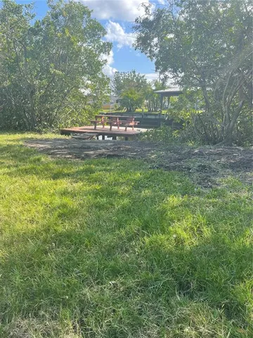 $450,000 | 817 2nd Avenue Northwest, Ruskin, FL 33570