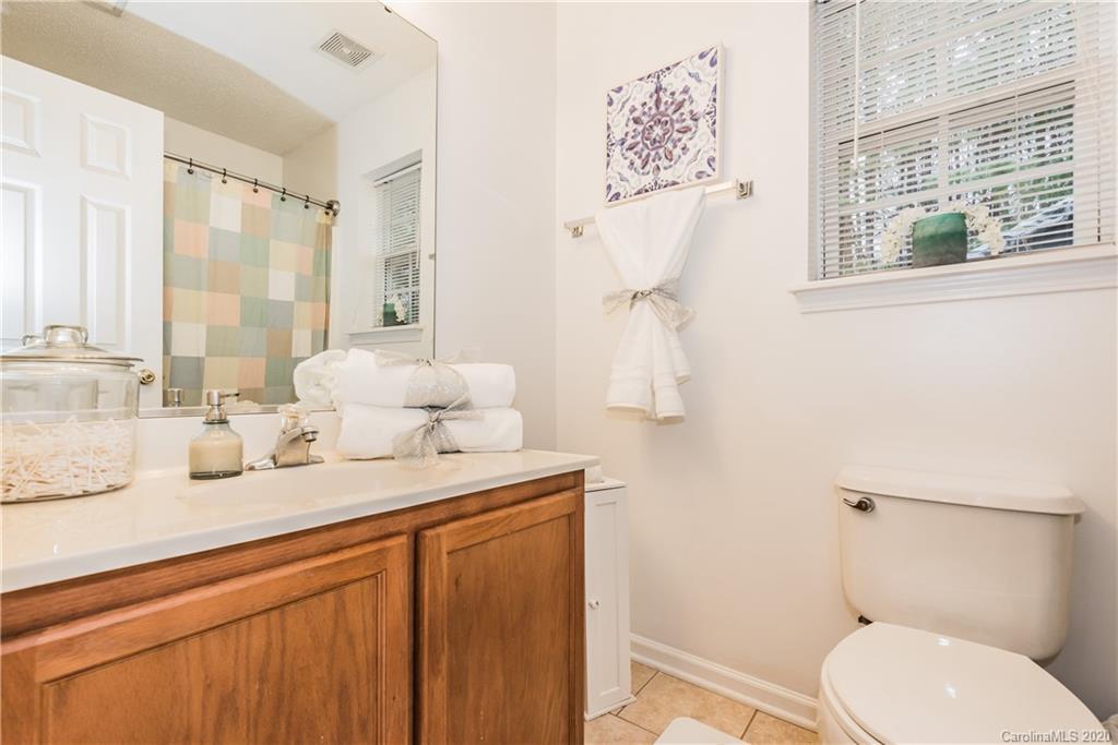 6417 Sunman Road Charlotte, NC 28216 - Photo 14 of 19 Gallery Image 14