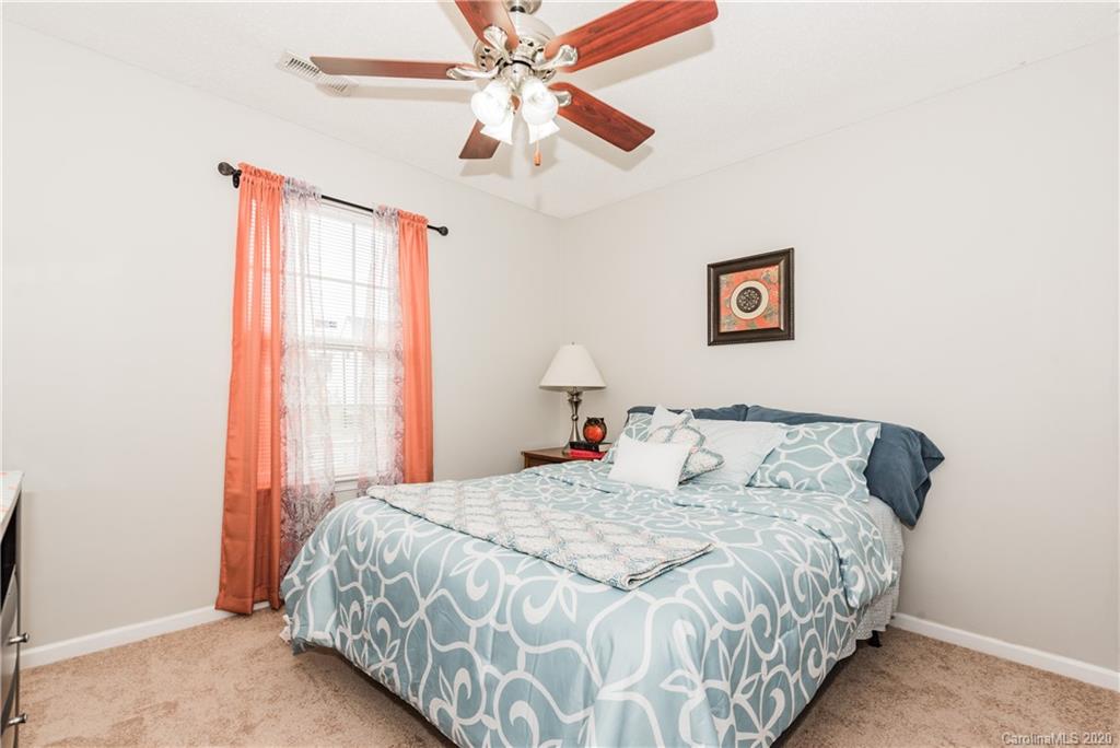 6417 Sunman Road Charlotte, NC 28216 - Photo 15 of 19 Gallery Image 15