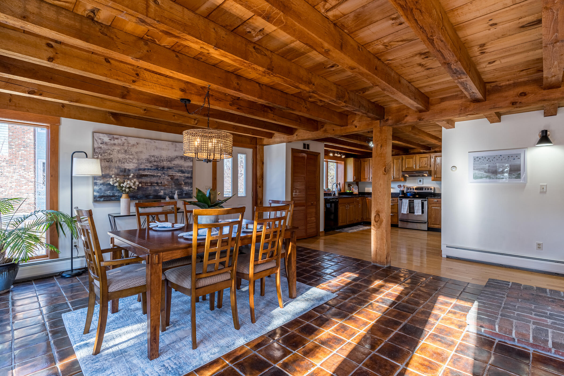 76 Nubble Road York, ME 03909 - Photo 16 of 34 Dining Area