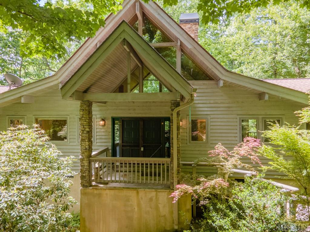 1378 Spring Forest Road Sapphire, NC 28774 - Photo 2 of 31 Gallery Image 2