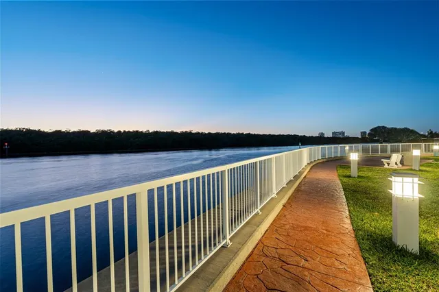 $389,000 | 500 Bayview Drive, Unit 2023, Sunny Isles Beach, FL 33160