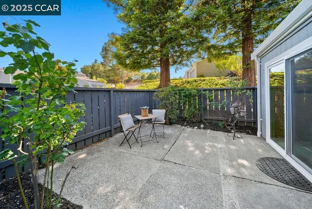 $949,000 | 1899 Ascot Drive, Moraga, CA 94556