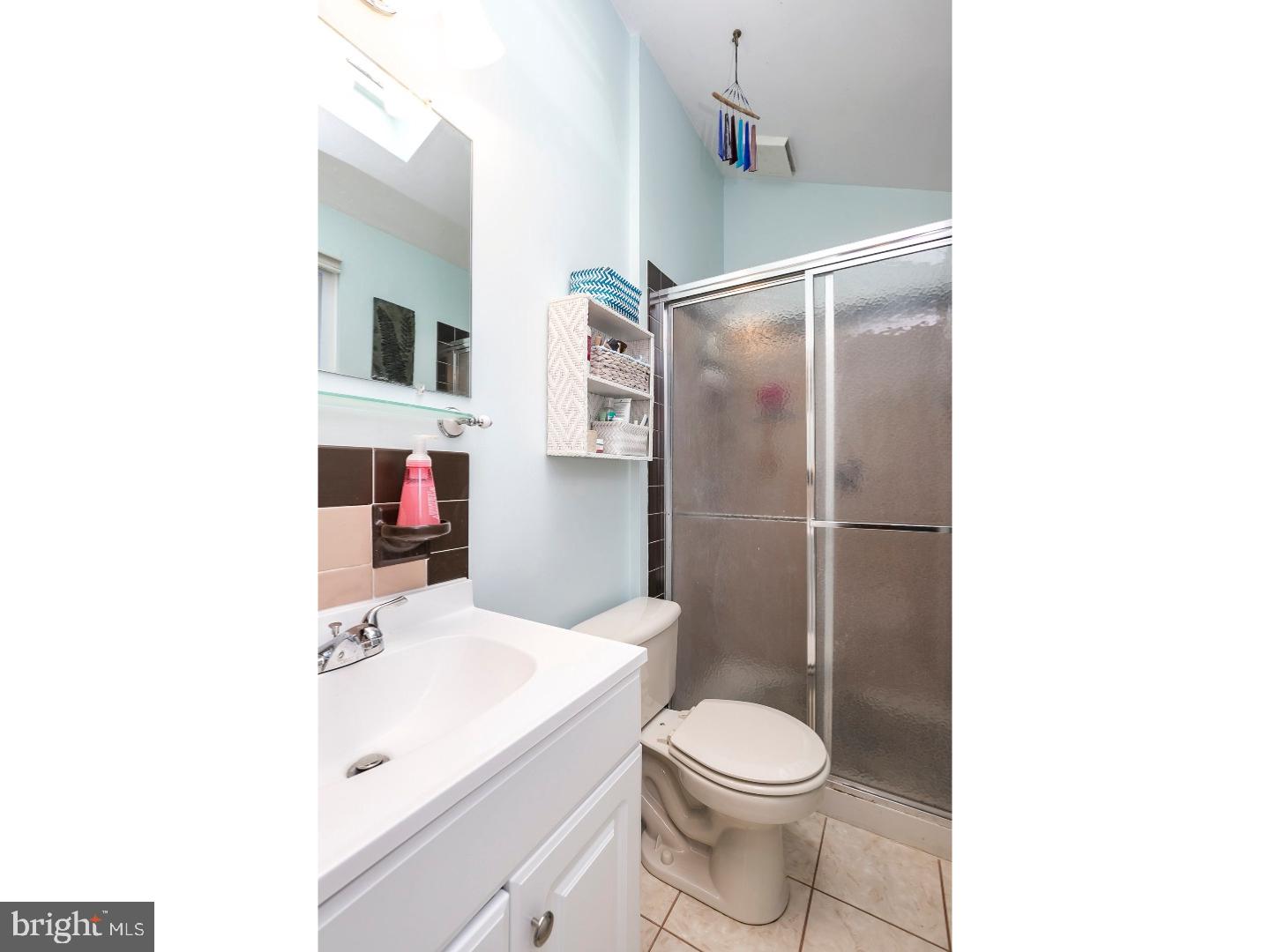 137 Merlin Road Phoenixville, PA 19460 - Photo 16 of 25 Master Bathroom