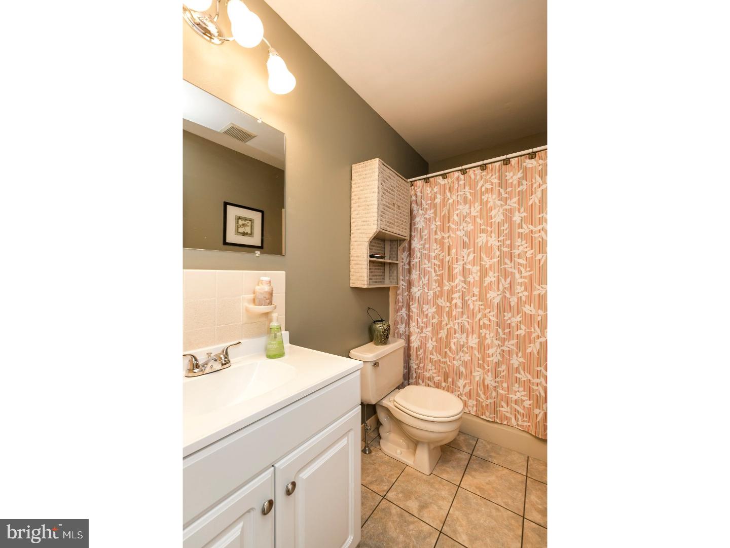 137 Merlin Road Phoenixville, PA 19460 - Photo 18 of 25 Bathroom