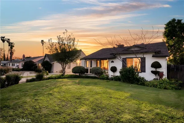 $1,199,000 | 6331 Murietta Avenue, Valley Glen, CA 91401
