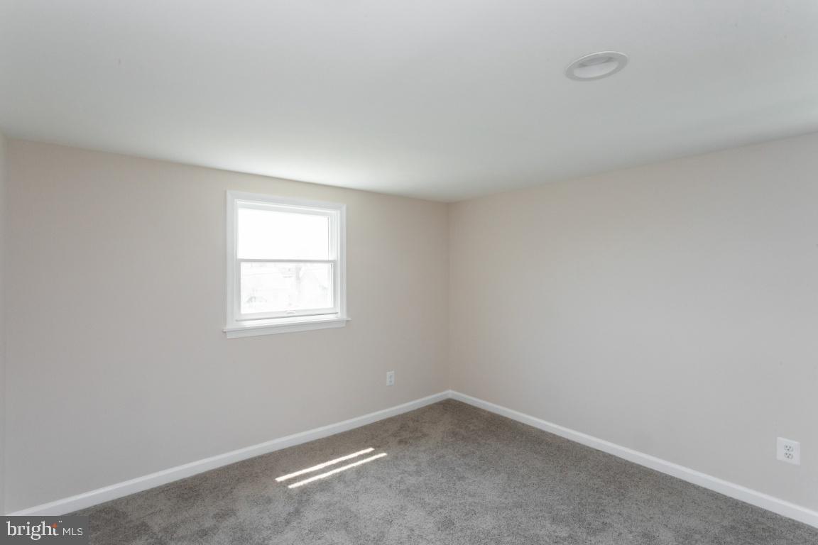 1706 Brookview Road Baltimore, MD 21222 - Photo 17 of 35