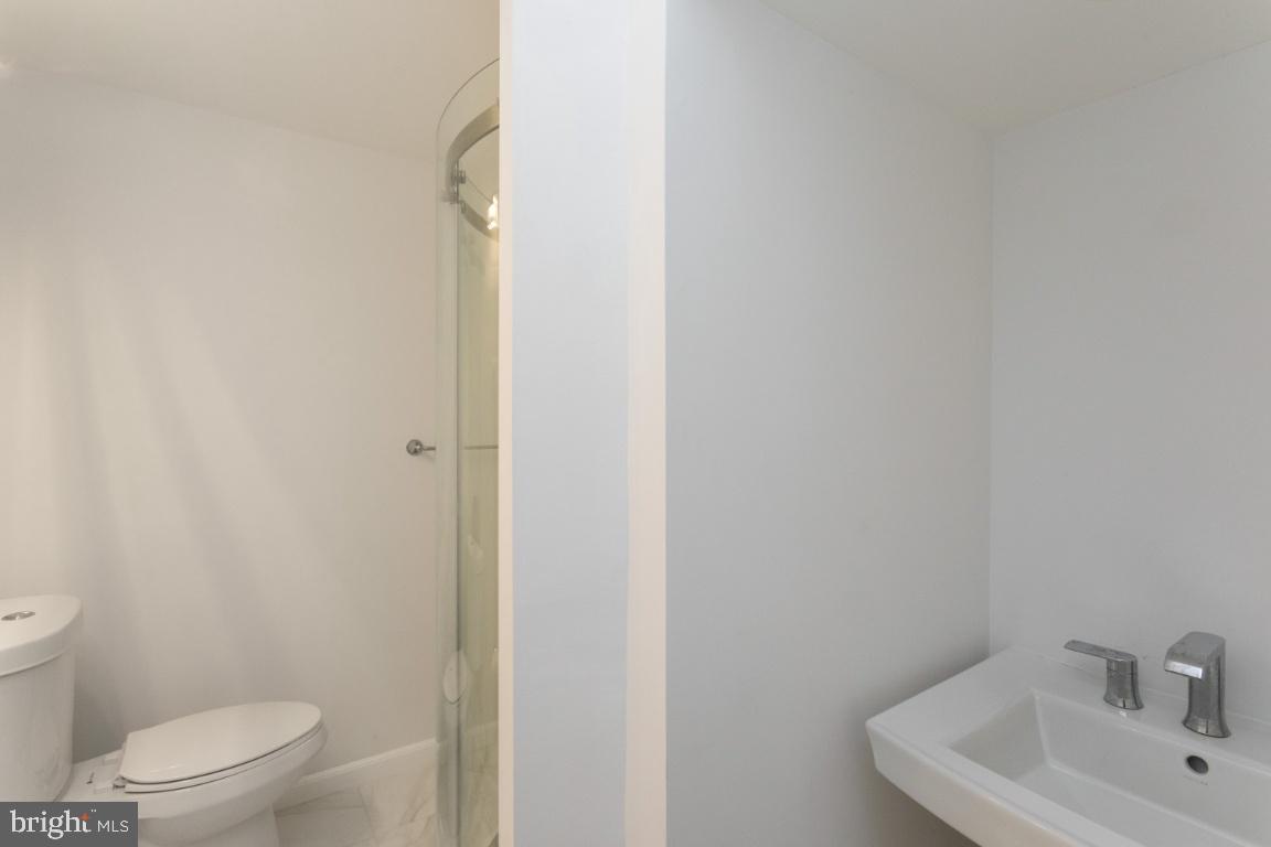 1706 Brookview Road Baltimore, MD 21222 - Photo 22 of 35