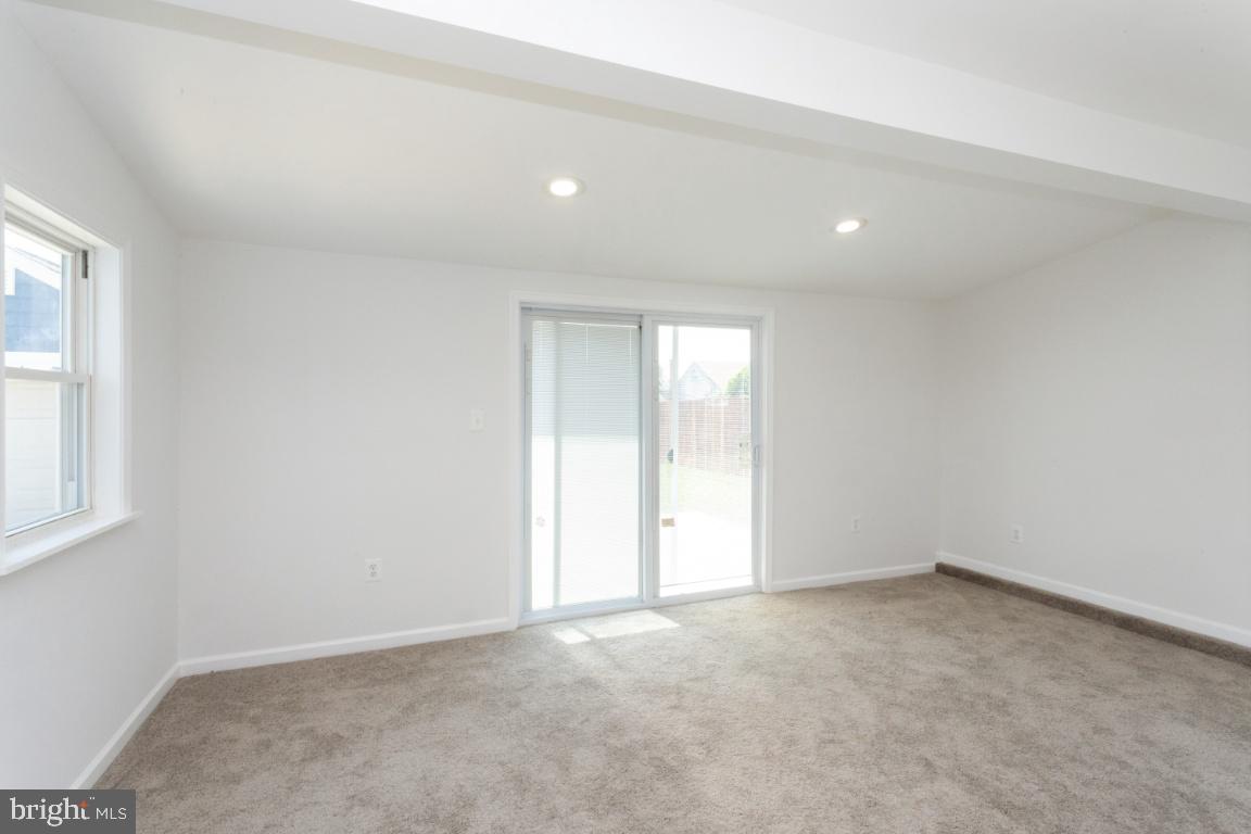 1706 Brookview Road Baltimore, MD 21222 - Photo 8 of 35