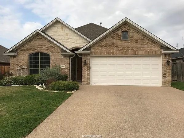 $2,200 | 3911 Incourt Lane, College Station, TX 77845