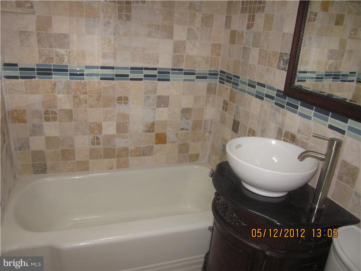 7924 Temple Road Philadelphia, PA 19150 - Photo 12 of 24 Bathroom