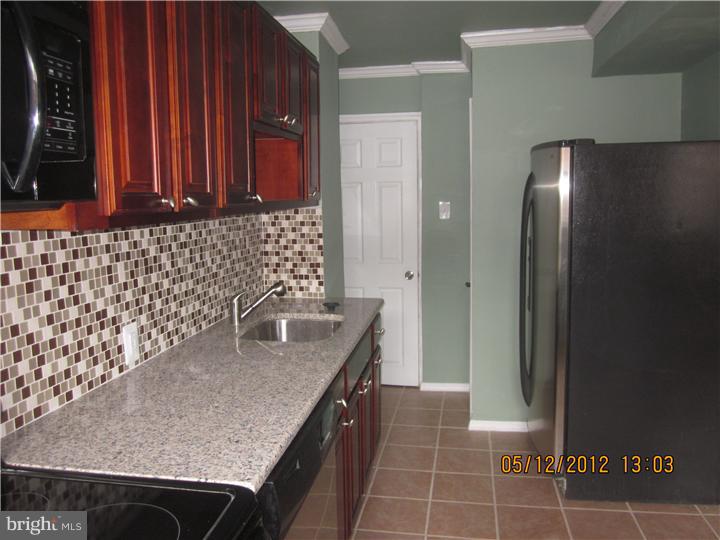 7924 Temple Road Philadelphia, PA 19150 - Photo 7 of 24 Kitchen