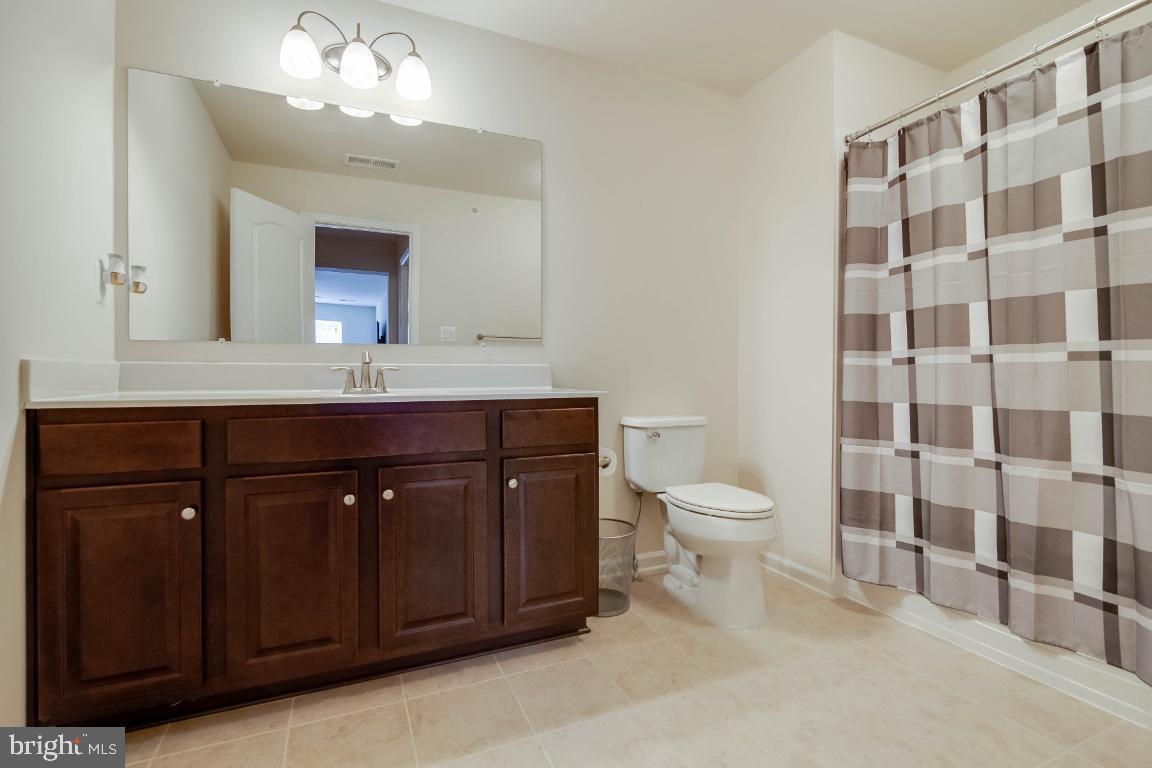4706 Dane Ridge Circle Woodbridge, VA 22193 - Photo 24 of 30 Gallery Image 24