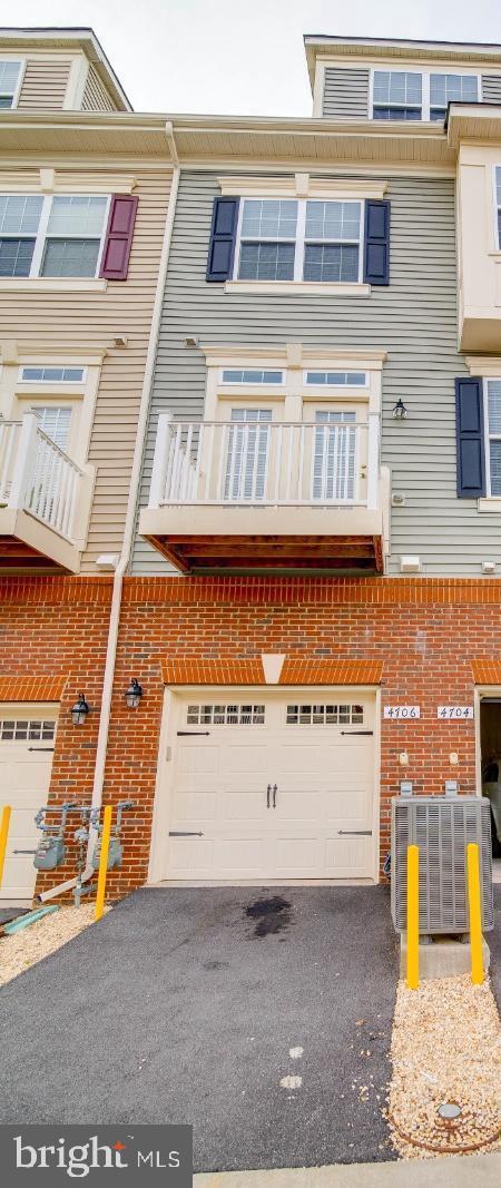 4706 Dane Ridge Circle Woodbridge, VA 22193 - Photo 27 of 30 Gallery Image 27