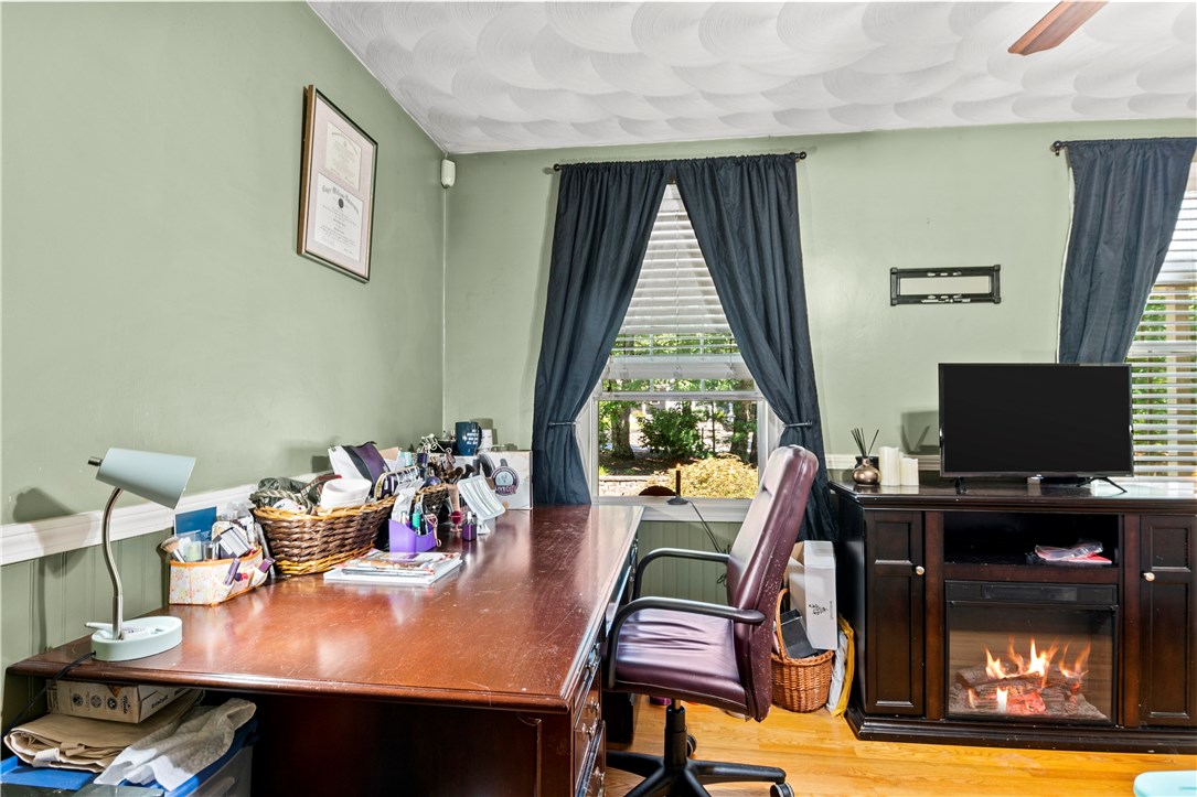 78 Olney Keach Road Glocester, RI 02814 - Photo 13 of 44