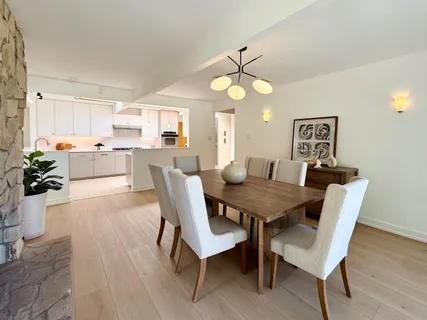 $3,290,000 | 40 Roxbury Lane, San Mateo, CA 94402