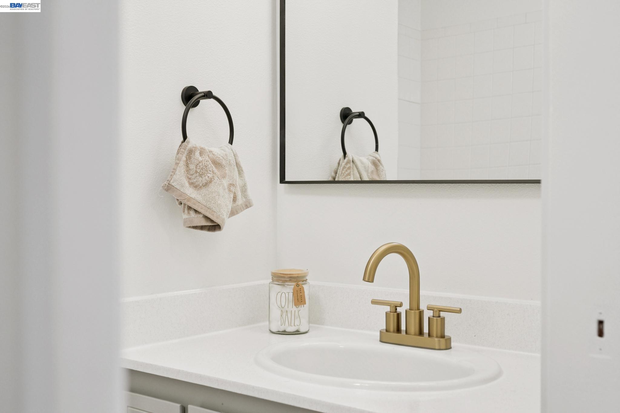 3201 Phoenix Lane Alameda, CA 94502 - Photo 22 of 58