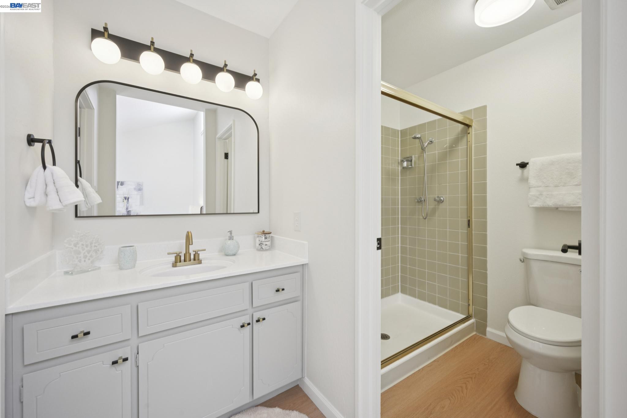 3201 Phoenix Lane Alameda, CA 94502 - Photo 32 of 58 a bathroom with a toilet sink and shower