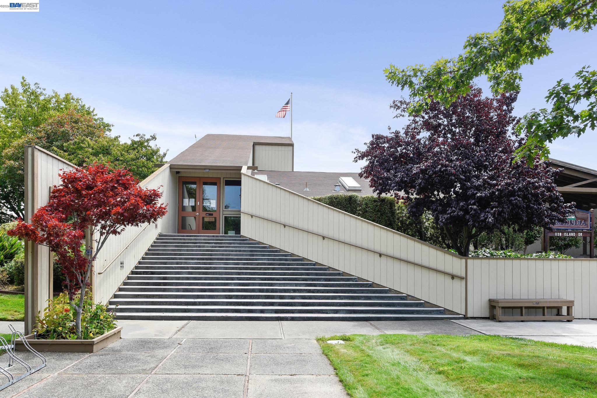 3201 Phoenix Lane Alameda, CA 94502 - Photo 46 of 58 a view of a yard and front view of a house