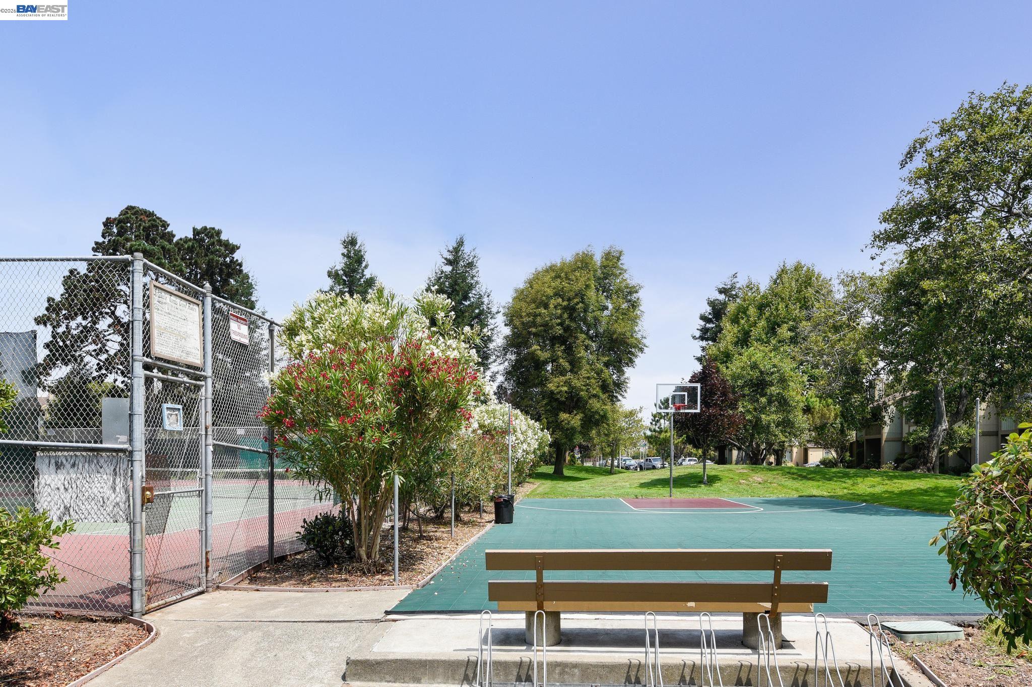 3201 Phoenix Lane Alameda, CA 94502 - Photo 56 of 58 a view of a park with large trees