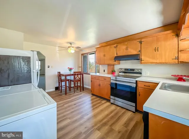 $2,100 | 1153 Greeley Avenue, Ivyland, PA 18974