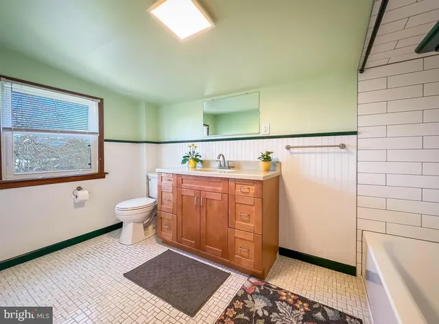 $2,100 | 1153 Greeley Avenue, Ivyland, PA 18974