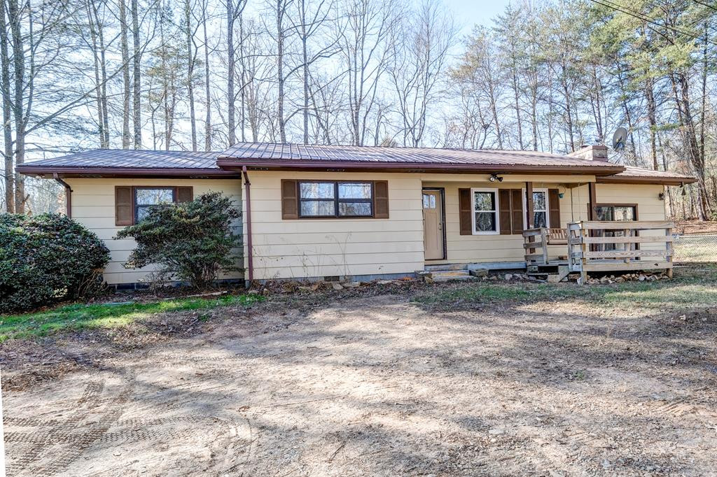 1581 Hendrix Road Murphy, NC 28906 - Photo 1 of 37 Main View