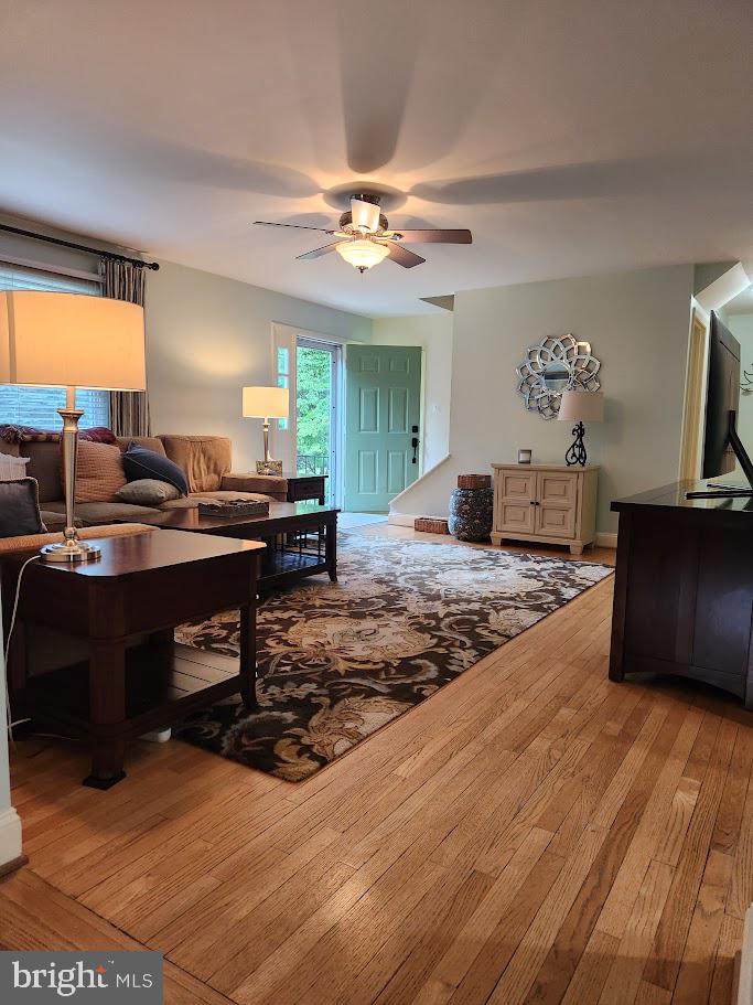 13364 Hunt Ridge Road Ellicott City, MD 21042 - Photo 10 of 47 Gallery Image 10
