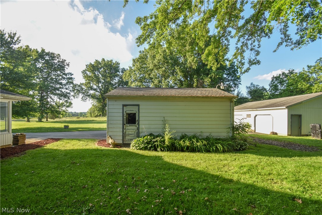 6919 South Raccoon Road Canfield, OH 44406 - Photo 11 of 28 Gallery Image 11