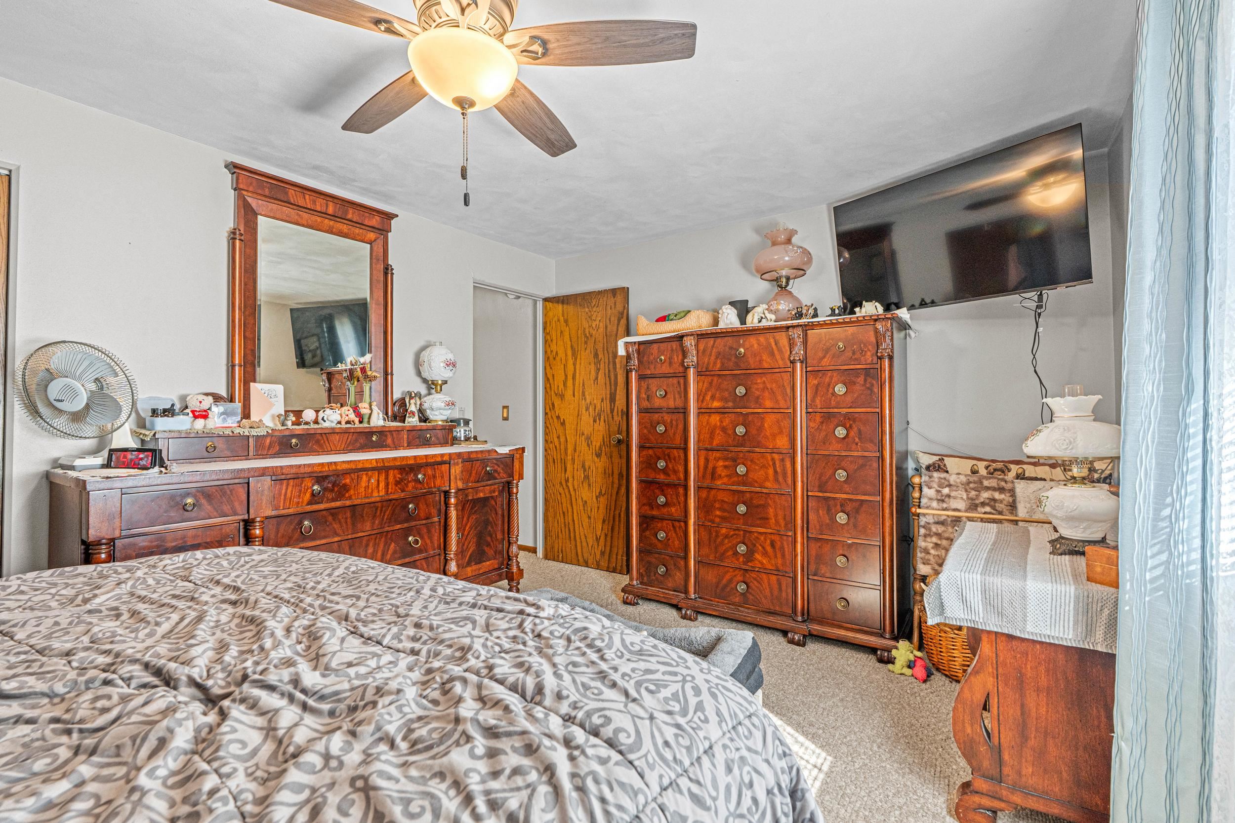 706 North Hawthorne Drive Appleton, WI 54915 - Photo 36 of 64