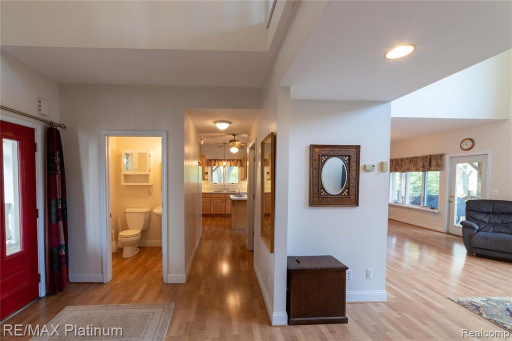 18819 Ridge Road Northville, MI 48167 - Photo 17 of 83