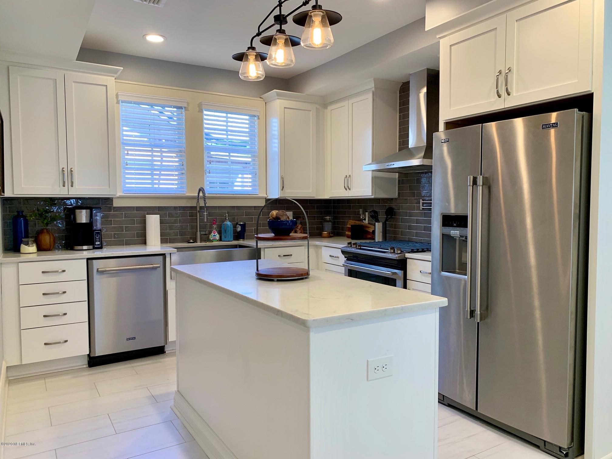 3556 Valencia Road Jacksonville, FL 32205 - Photo 11 of 32 Completely new kitchen
